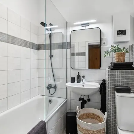 Apartamento Wohnung-neu-20 Min Nach Duesseldorf *